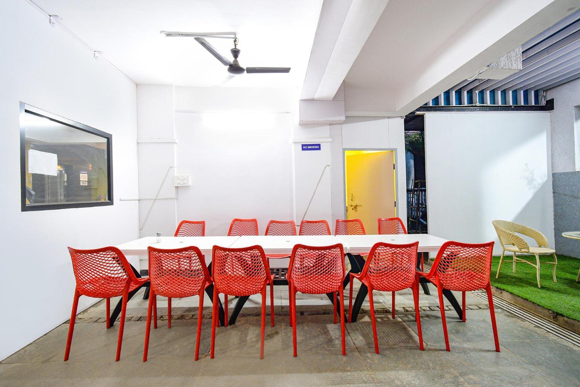 Fabhotel The Botanica - Nr Hyderabad Central University, Kondapur Kondapur  ภายนอก รูปภาพ