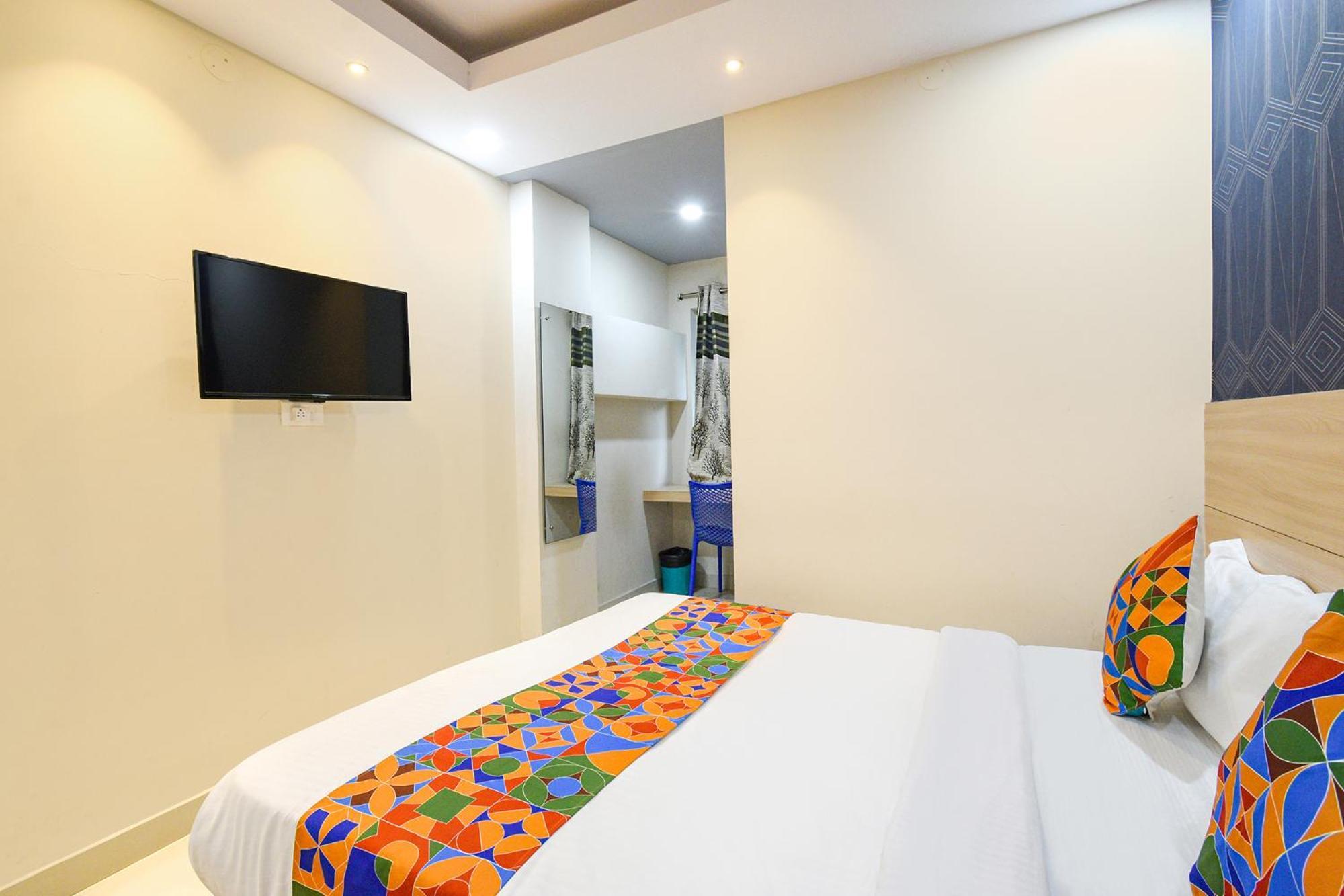 Fabhotel The Botanica - Nr Hyderabad Central University, Kondapur Kondapur  ภายนอก รูปภาพ