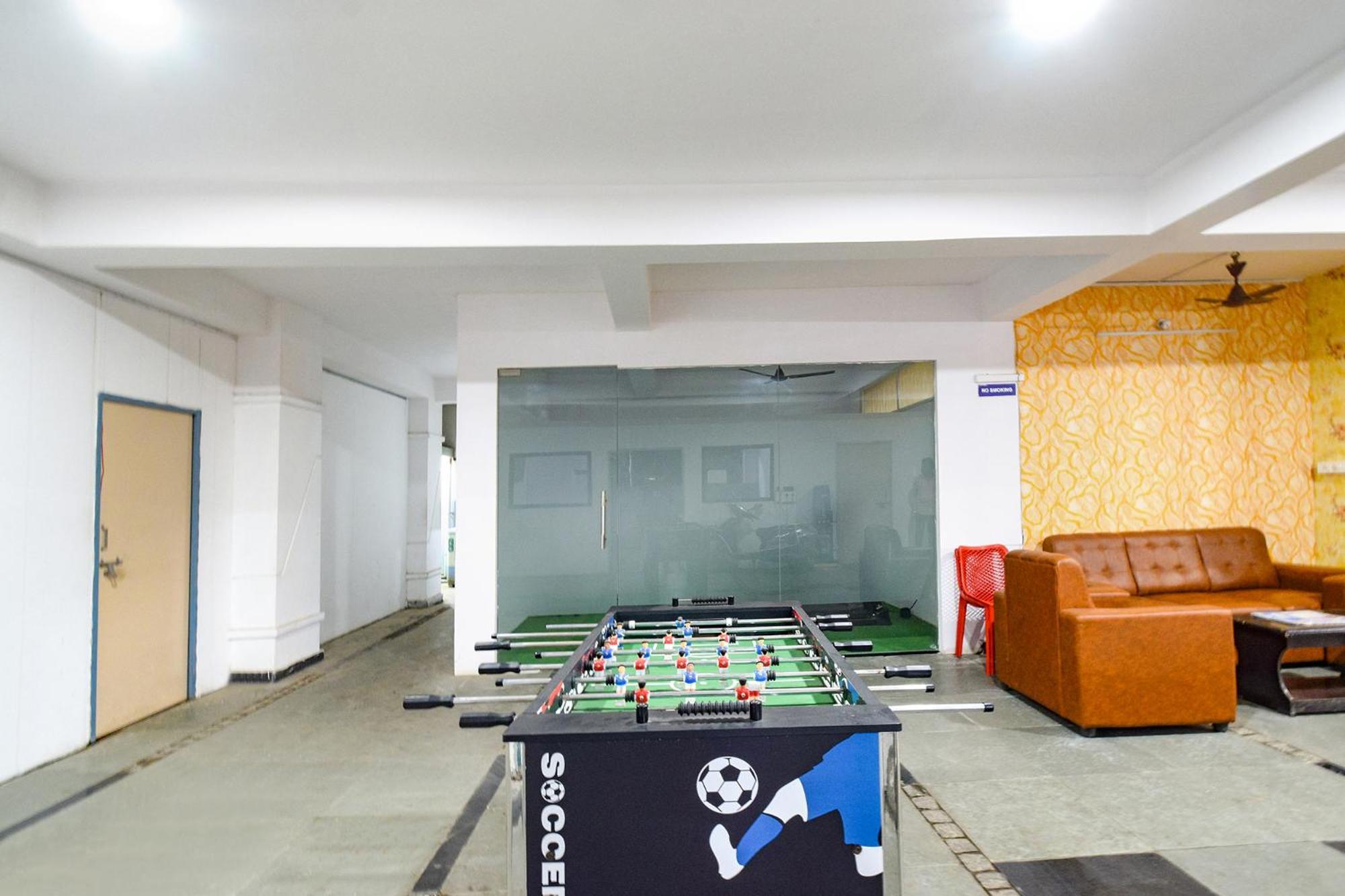 Fabhotel The Botanica - Nr Hyderabad Central University, Kondapur Kondapur  ภายนอก รูปภาพ